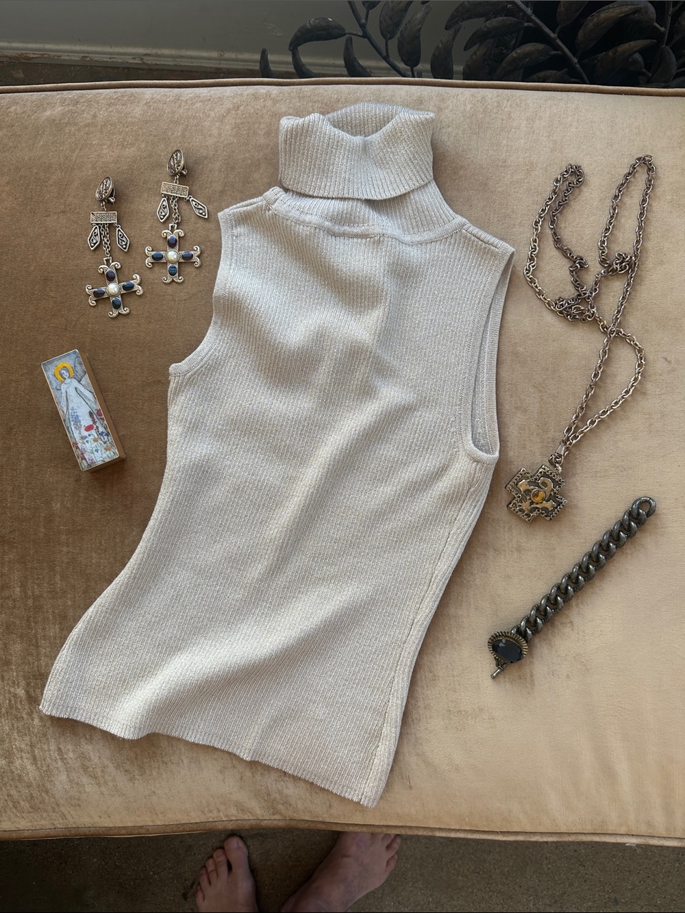 Vintage 90s Gold Metallic Cream turtleneck top Sleeveless Small